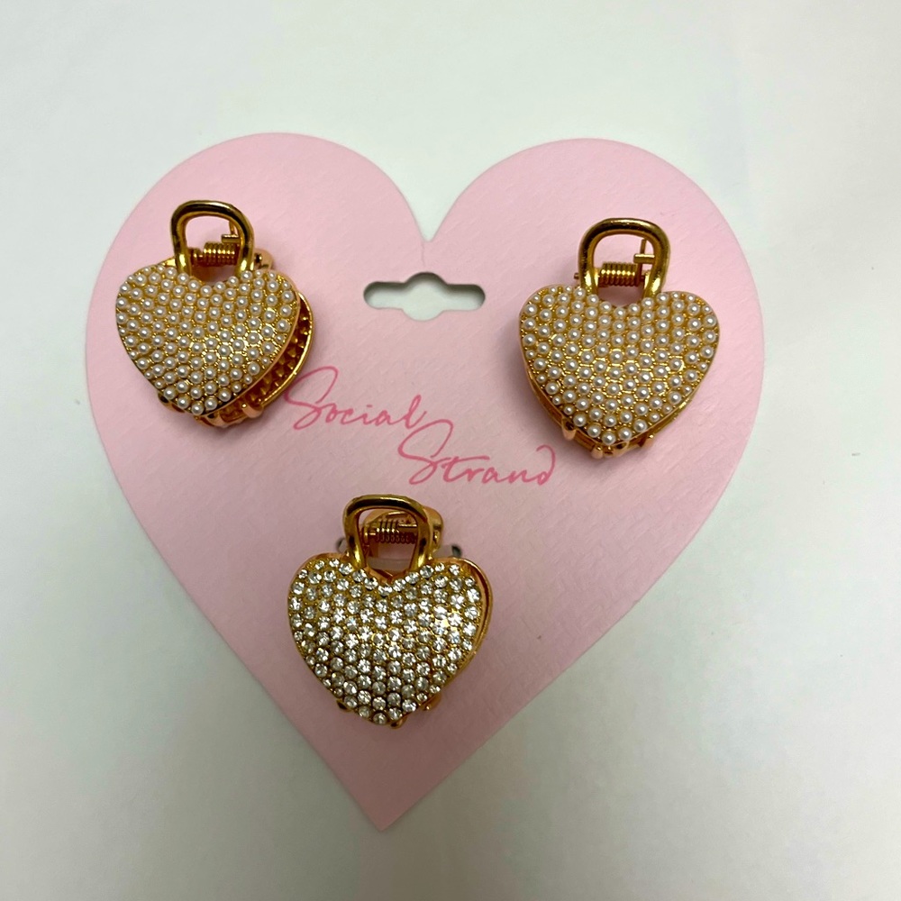 NWT ♥️💖 Social Strand Heart hair clips set of 3 metal golden tone